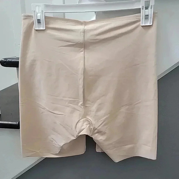 Wacoal Women's Thigh Slimmer Beige Briefs 806165 Mid Length Size 2X Firm Control - Picture 3 of 4